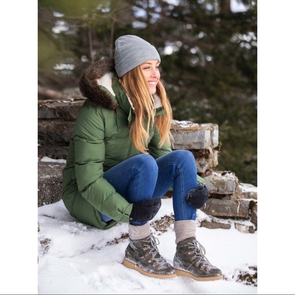 Roxy Spencir Leather Boots - Picture 4 of 8